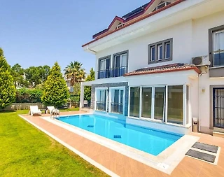 Fethiye Çiftlik'te Geniş Ailelere Uygun, Özel Havuzlu, Konforlu Villa - 2
