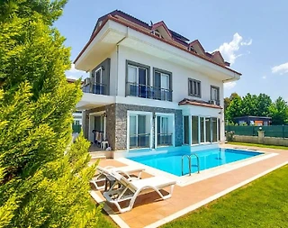 Fethiye Çiftlik'te Geniş Ailelere Uygun, Özel Havuzlu, Konforlu Villa - 4