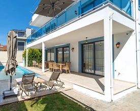 Fethiye Çiftlik'te Geniş Ailelere Uygun, Özel Havuzlu, Lüks Villa - 2