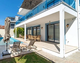 Fethiye Çiftlik'te Geniş Ailelere Uygun, Özel Havuzlu, Lüks Villa - 2