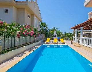 Fethiye Çiftlik'te Geniş Alanlara Sahip, Özel Havuzlu, Konforlu Villa - 5