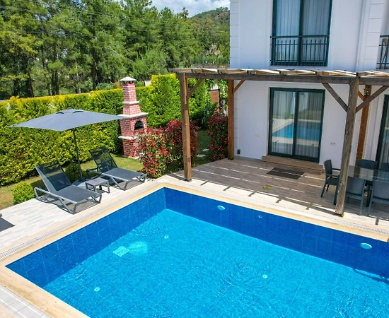 Fethiye Çiftlik'te Harika Doğada, Özel Havuzlu, Tatil Villası - 1
