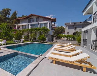 Fethiye Çiftlik'te Modern Tasarımlı, Ortak Havuzlu, Konforlu Daire - 3