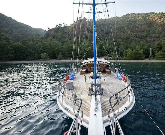 Muğla Fethiye'de Engin Denizlerde, 12 Kişilik, 30 Metre Gulet - 1