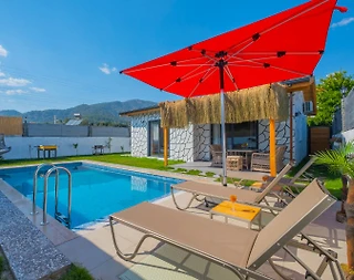 Fethiye Eldirek'te Doğa İçerisinde, Özel Havuzlu, Modern Villa - 1