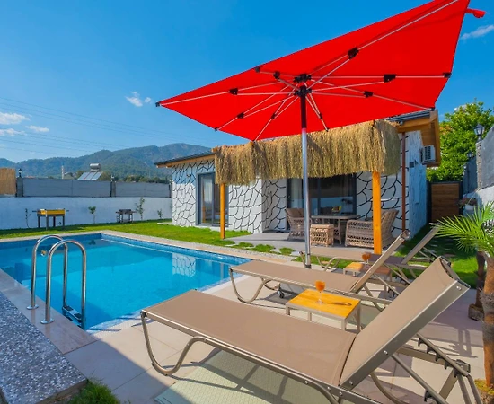 Fethiye Eldirek'te Doğa İçerisinde, Özel Havuzlu, Modern Villa - 1