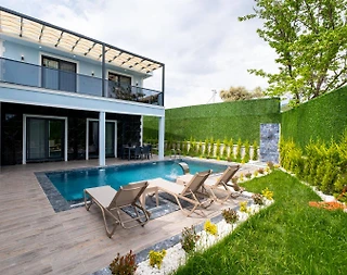 Fethiye Eldirek'te Sakin Konumda, Özel Havuzlu, Muhafazakar Villa - 1