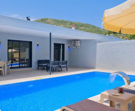 Fethiye Eldirek'te Yemyeşil Doğada, Özel Havuzlu, Kiralık Villa - 1