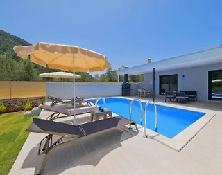 Fethiye Eldirek'te Yemyeşil Doğada, Özel Havuzlu, Kiralık Villa - 5