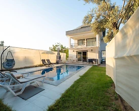 Muğla Fethiye'de Muhteşem Doğada, Özel Havuzlu, Kiralık Villa - 2