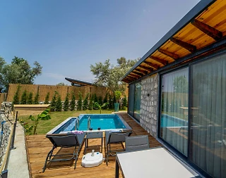 Fethiye Faralya'da Yemyeşil Bahçeli, Özel Havuzlu, 1+1 Villa - 4