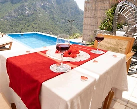 Fethiye Faralya'da Balayı Çiftlerine Uygun, Özel Havuzlu, Kiralık Glamping - 3