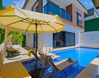 Fethiye Karaağaç'ta Deniz Manzaralı, Özel Havuzlu, Şık Kiralık Villa - 4