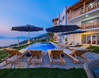 Fethiye Faralya'da Deniz Manzaralı, Sonsuzluk Havuzlu, Lüks Villa - 4