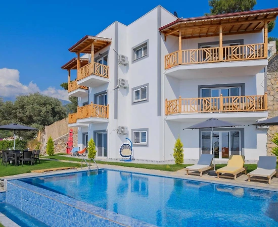 Fethiye Faralya'da Deniz Manzaralı, Sonsuzluk Havuzlu, Lüks Villa - 1