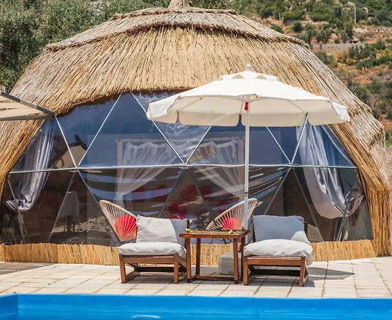 Fethiye Faralya'da Doğa İçerisinde, Özel Havuzlu, Konforlu Glamping - 1