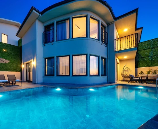 Fethiye Faralya'da Doğa İçerisinde, Özel Havuzlu, Lüks Villa - 1