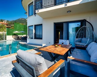 Fethiye Faralya'da Doğa İçerisinde, Özel Havuzlu, Lüks Villa - 3