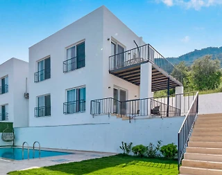 Fethiye Faralya'da Geniş Ailelere Uygun, Özel Havuzlu, Modern Villa - 1