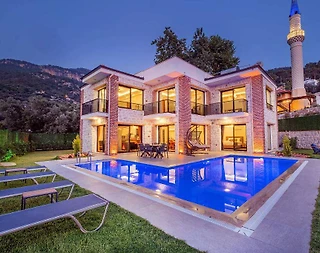 Fethiye Faralya'da Kalabalık Ailelere Uygun, Özel Havuzlu, Ferah Villa - 1