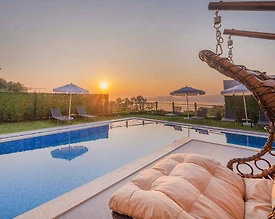 Fethiye Faralya'da Kalabalık Ailelere Uygun, Özel Havuzlu, Ferah Villa - 2