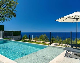 Fethiye Faralya'da Enfes Doğa Manzaralı, Özel Havuzlu, Konforlu Villa - 2