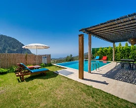 Faralya'da Muhteşem Orman Manzaralı, Özel Havuzlu, Saunalı Villa - 2