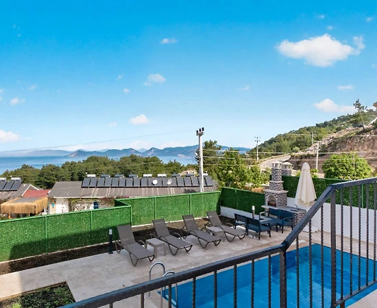 Fethiye Faralya'da Sakin Konumda, Özel Havuzlu, Lüks Villa - 1