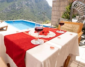 Fethiye Faralya'da Sakin Konumda, Özel Havuzlu, Kiralık Glamping - 3