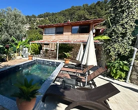 Fethiye Faralya'da Deniz Manzaralı, Isıtmalı Havuzlu, Lüks Villa - 3