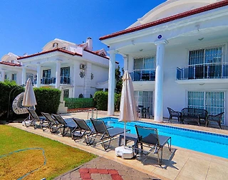 Fethiye Foça'da Merkeze Yakın Konumda, Özel Havuzlu, Şık Villa - 5