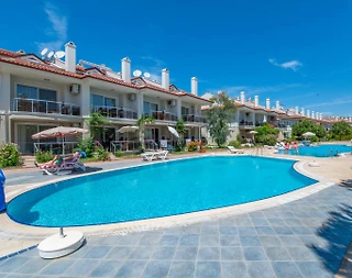 Fethiye Foça'da Çalış Plajına Yakın, Ortak Havuzlu, 1+1 Daire - 1
