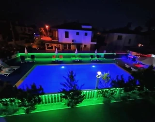 Fethiye Foça'da Denize Yürüme Mesafesinde, Ortak Havuzlu, 1+1 Apart - 2