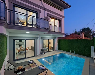 Fethiye Foça'da Doğayla Baş Başa, Özel Havuzlu, 8 Kişilik Villa - 1