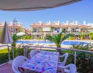 Fethiye Foça'da Merkeze Yakın, Ortak Havuzlu, Rahat Apart - 4