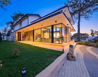 Fethiye'de Lüks Tasarımlı, Özel Havuzlu, Tenis Kortlu, Taş Villa - 4