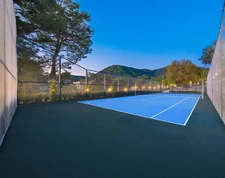 Fethiye'de Lüks Tasarımlı, Özel Havuzlu, Tenis Kortlu, Taş Villa - 5