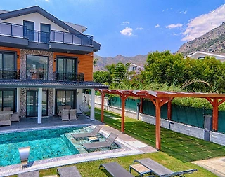 Fethiye Göcek'te Özel Havuzlu, Kalabalık Ailelere Uygun, Lüks Villa - 2