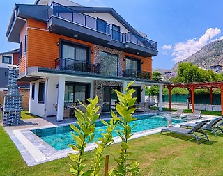 Fethiye Göcek'te Özel Havuzlu, Kalabalık Ailelere Uygun, Lüks Villa - 1