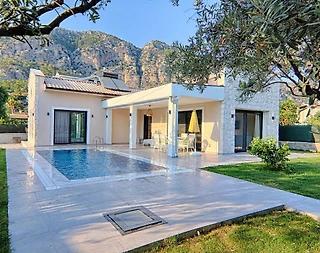 Fethiye Göcek'te Modern Dekore Edilmiş, Özel Havuzlu, Kiralık Villa - 3