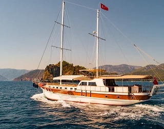 Fethiye Göcek'in Benzersiz Koylarında, 5 Kamaralı, Özel Yapım Gulet - 1