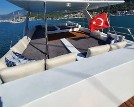 Fethiye Göcek'te Benzersiz Maviliğin İçinde, 4 Kabinli, Kiralık Motoryat - 3