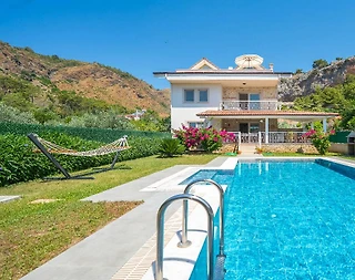 Fethiye Göcek'te Enfes Doğa İçerisinde, Özel Havuzlu, Müstakil Villa - 2
