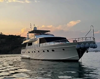 Fethiye Göcek'te Enfes Sularda, 26 Metrelik, Lüks Motoryat - 2