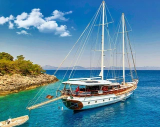 Fethiye Göcek'te Engin Denizlerde, 24 Metrelik, Modern Gulet - 1