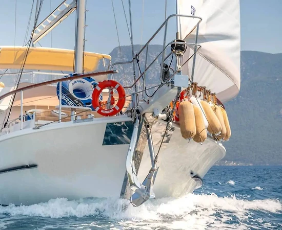 Fethiye Göcek'te Engin Sularda, 6 Kişilik, 3 Kabinli Lüks Gulet - 1
