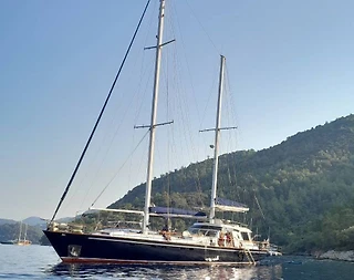 Fethiye Göcek'te Eşsiz Koylarda, Modern Tasarımlı, Konforlu Tekne - 4