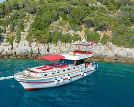 Fethiye Göcek'te Eşsiz Maviliğe Açılan, 6 Kişilik, Lüks Gulet - 2