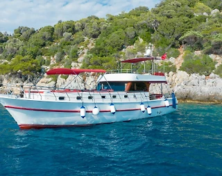 Fethiye Göcek'te Eşsiz Maviliğe Açılan, 6 Kişilik, Lüks Gulet - 4