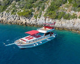 Fethiye Göcek'te Eşsiz Maviliğe Açılan, 6 Kişilik, Lüks Gulet - 3